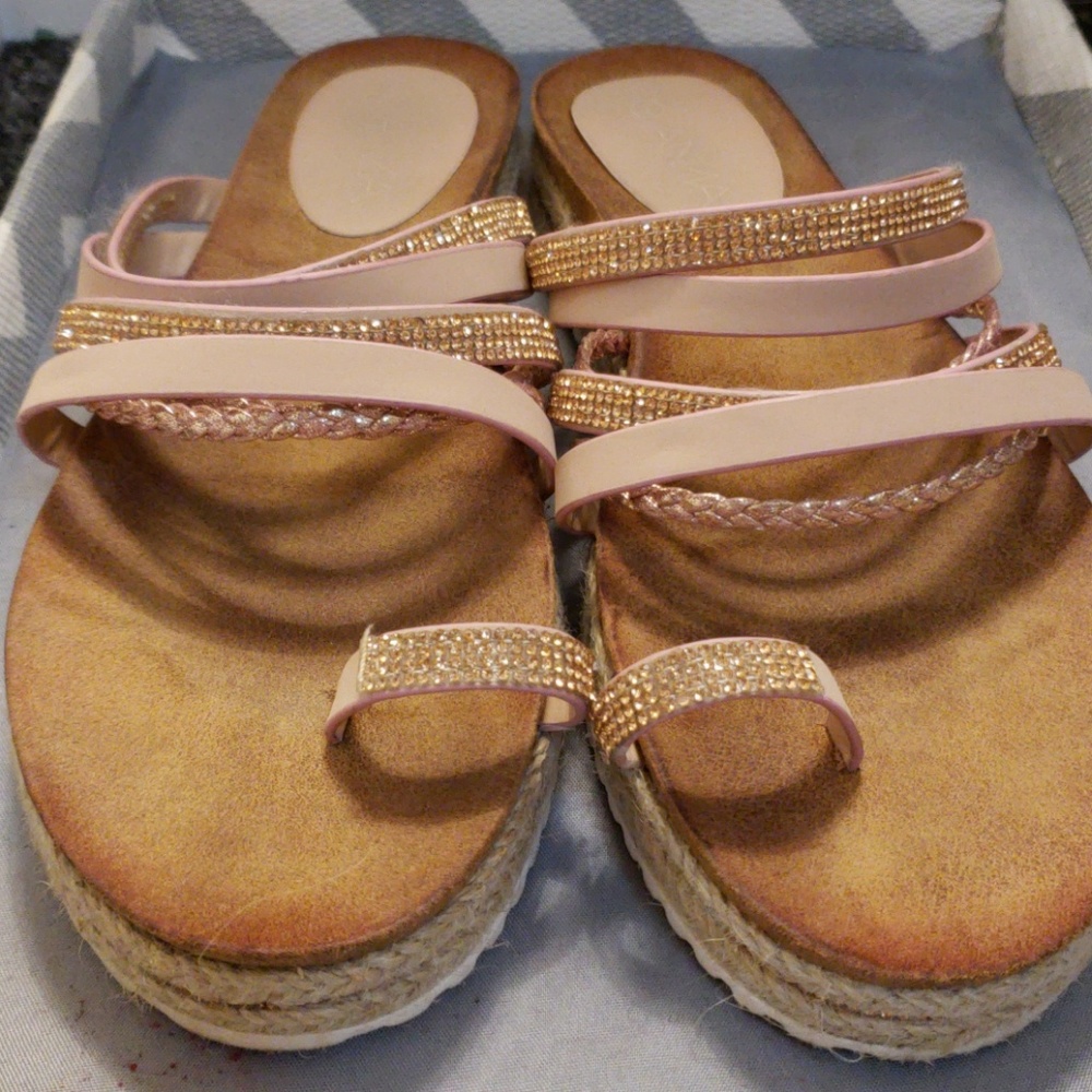 Boho flip-flops.
